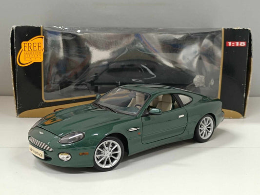 Aston Martin DB7 Vantage Maisto 1:18 Verde Usato GM Shop