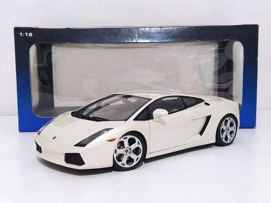 Lamborghini Gallardo (Ballon White) - Autoart 1:18