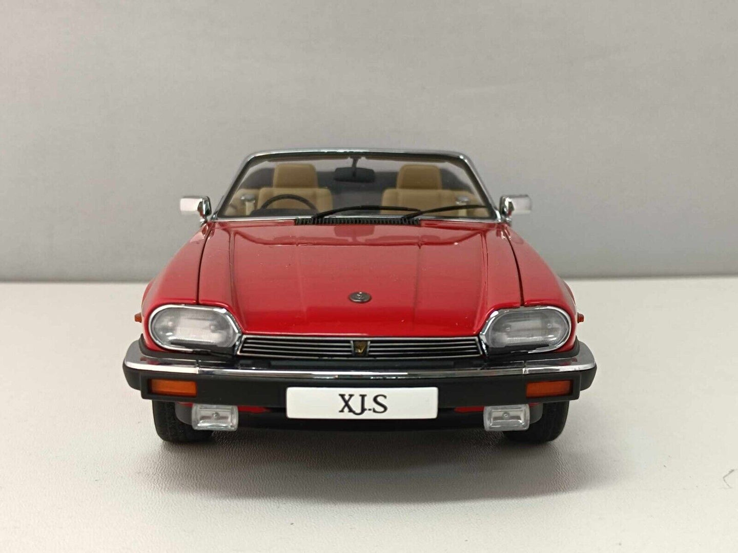 Jaguar XJS  Cabriolet 1991 Autoart 1/18 Rosso Rara Very Rare Usato GM Shop