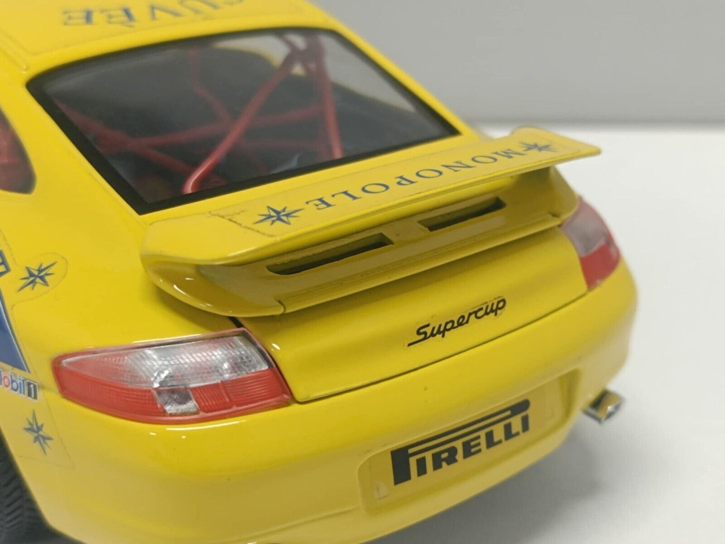 Porsche 911 GT3 CUP #22 - Burago 1:18 Usato + Box Made in Italy 1/18
