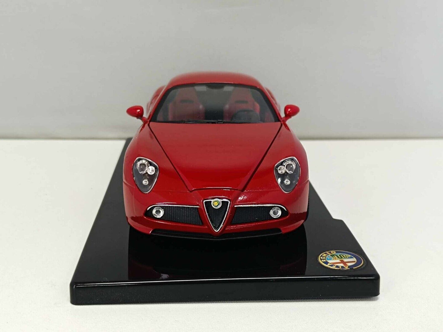 Alfa Romeo 8c Competizione Coupé 2008 Edicola Centenario 1:24 Usato + Teca