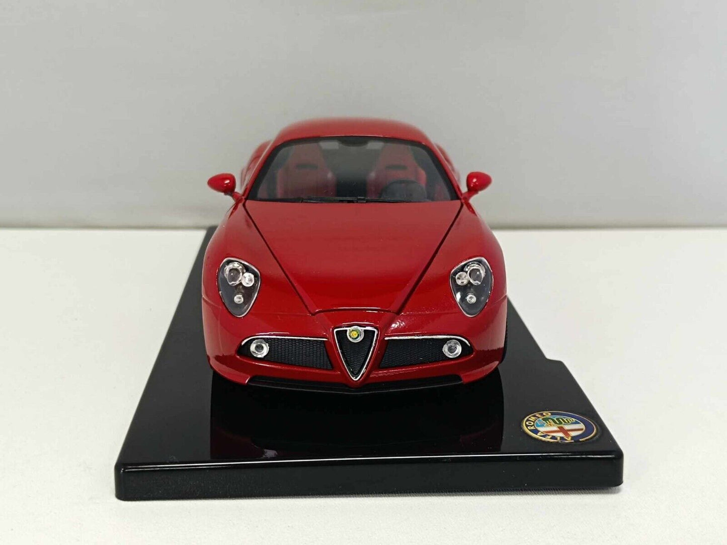 Alfa Romeo 8c Competizione Coupé 2008 Edicola Centenario 1:24 Usato + Teca