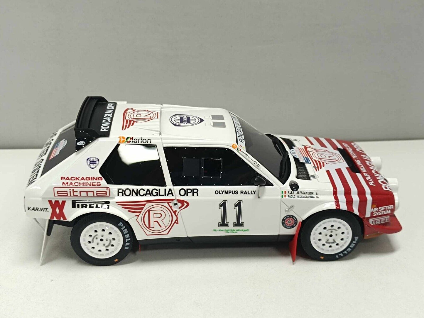 Lancia Delta S4 GR.B Olympus Rally 1986 - Ottomobile 1:18 Nuovo Limited