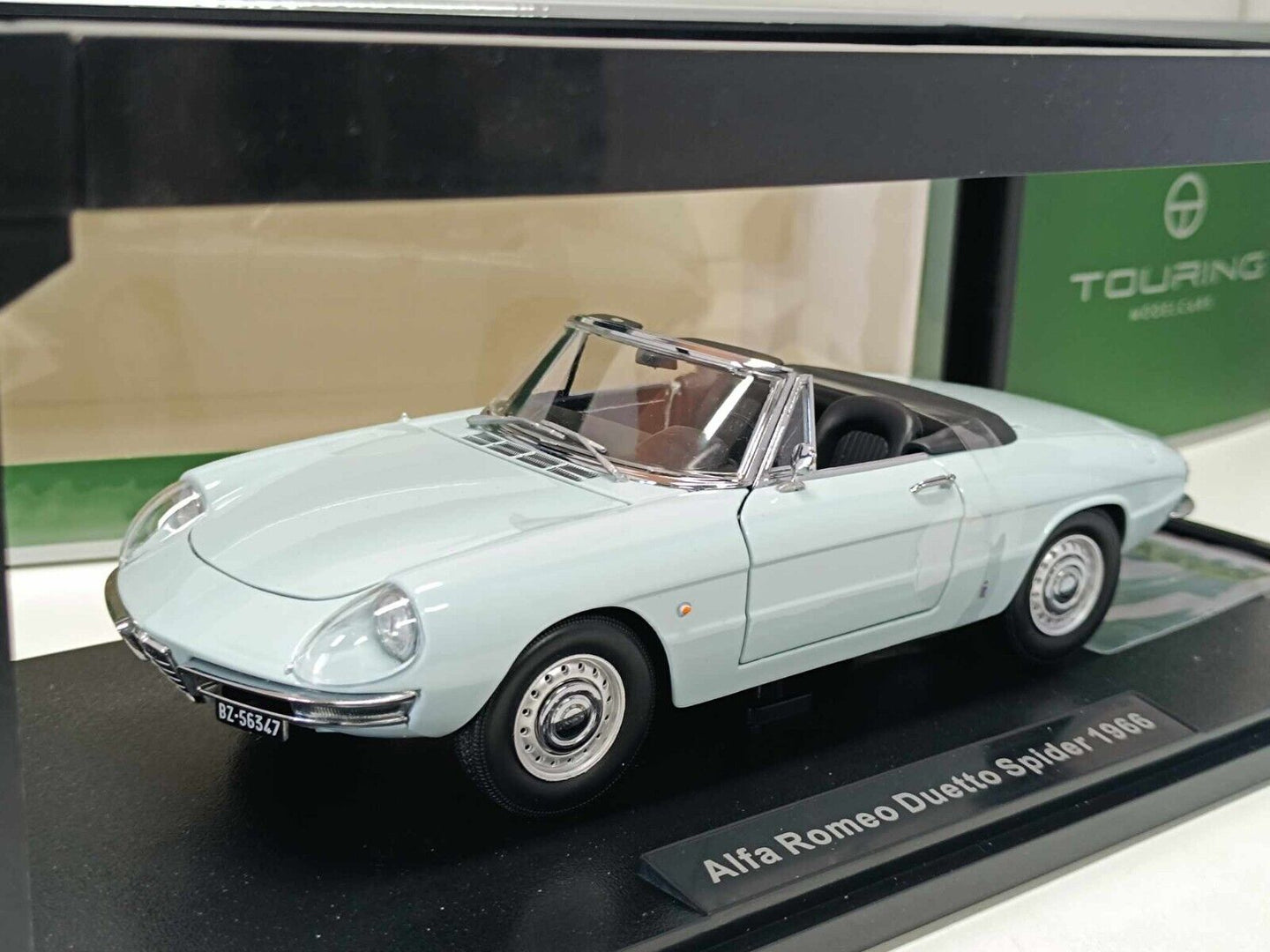 Alfa Romeo Duetto Spider 1600 - 1966 Blu Celeste - Touring Modelcars 1:18 Nuovo