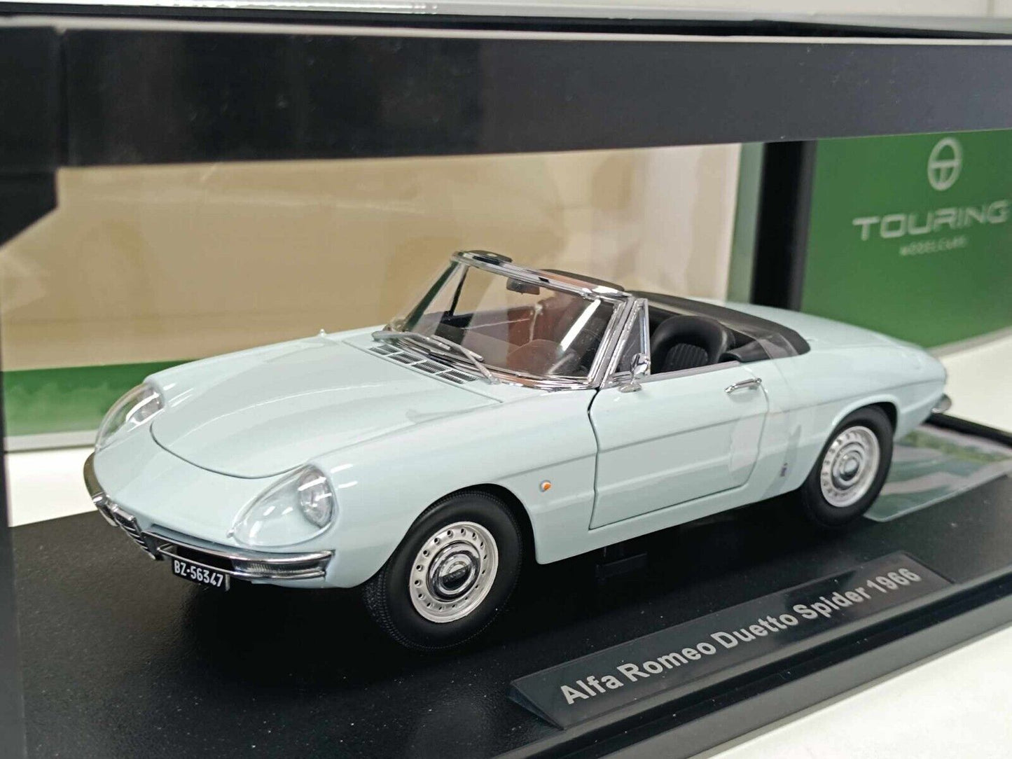 Alfa Romeo Duetto Spider 1600 - 1966 Blu Celeste - Touring Modelcars 1:18 Nuovo