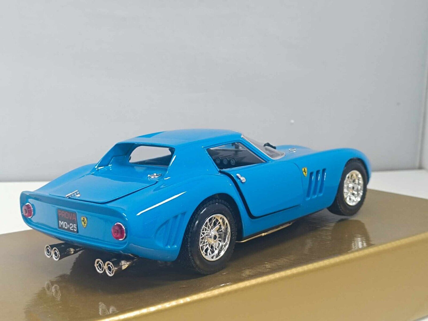 Ferrari 250 GTO 1964 - Guiloy 1:18 Blue Blu Come Nuovo + Box