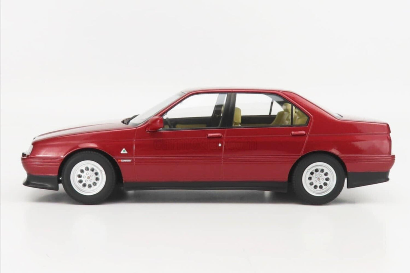 Alfa Romeo 164 Q4 1994 Proteo Red Metallic Rosso Amaranto Triple9 1:18 Triple 9
