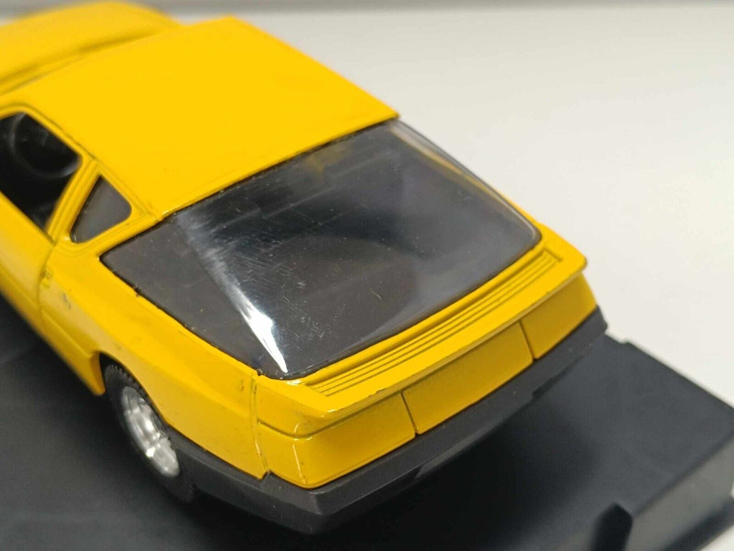Renault Alpine Turbo Yellow 02304 - Polistil 1:25 Usato + Box no Decals