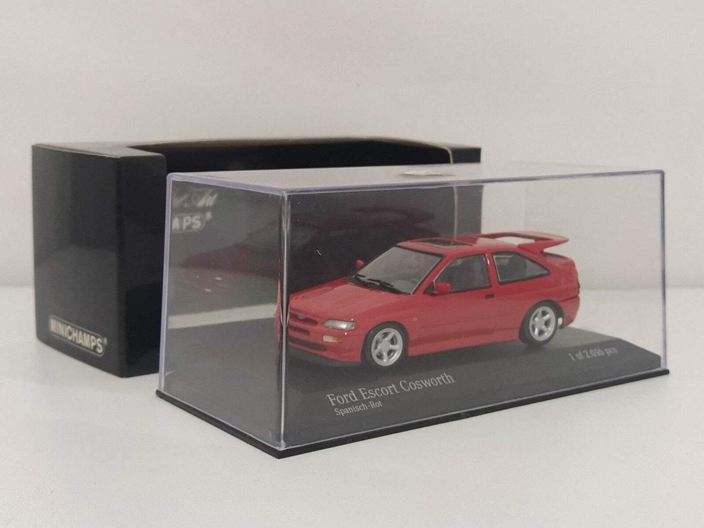 Ford Escort Cosworth - Minichamps 1:43 GM Shop
