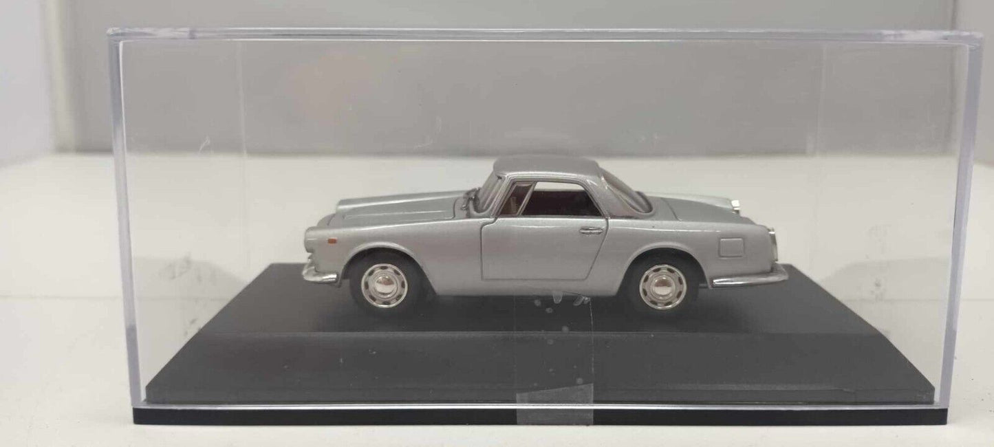 Lancia Flaminia GT Touring Silver Argento Norev 1:43 Usato + Teca