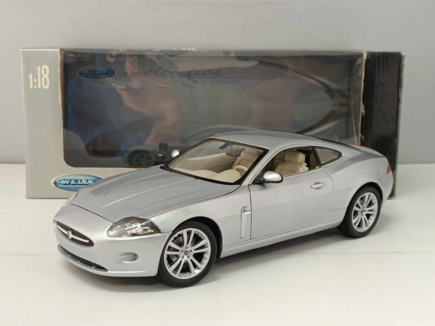 Jaguar XK Coupe 2006 Silver Welly 1/18 Usato Rara Very Rare Diecast GM Shop