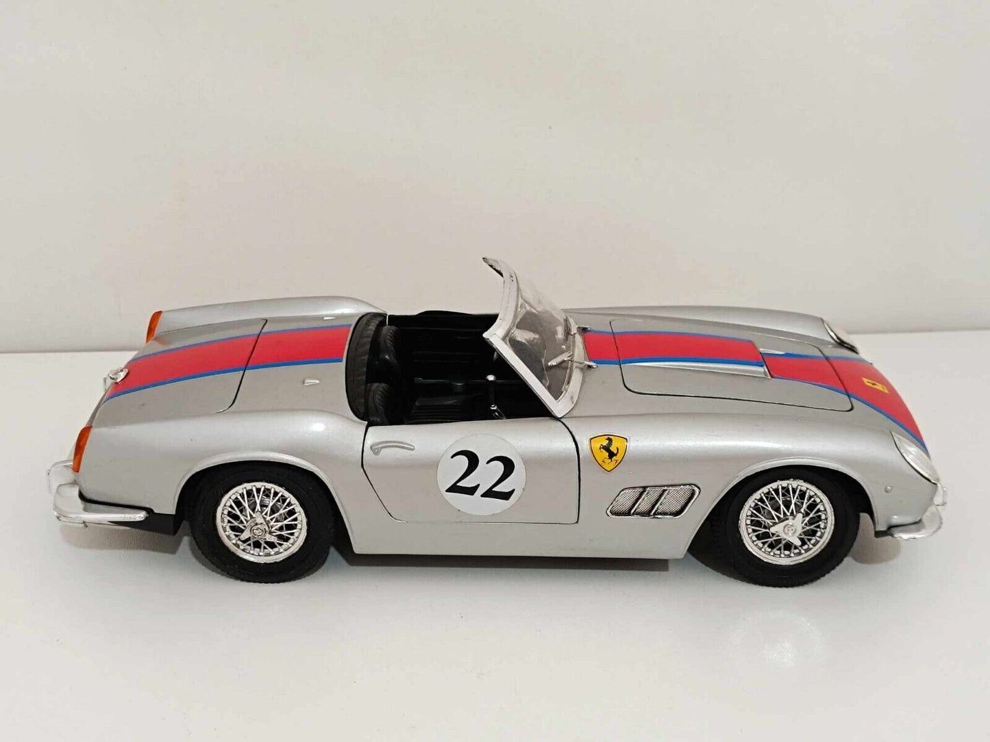 Ferrari 250 California #22 - Polistil 1:16 GM Shop