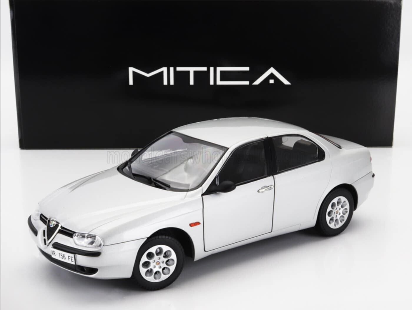 Alfa Romeo 156 2.0 Twin Spark 1997 Silver Mitica 1:18 Nuovo 1/18