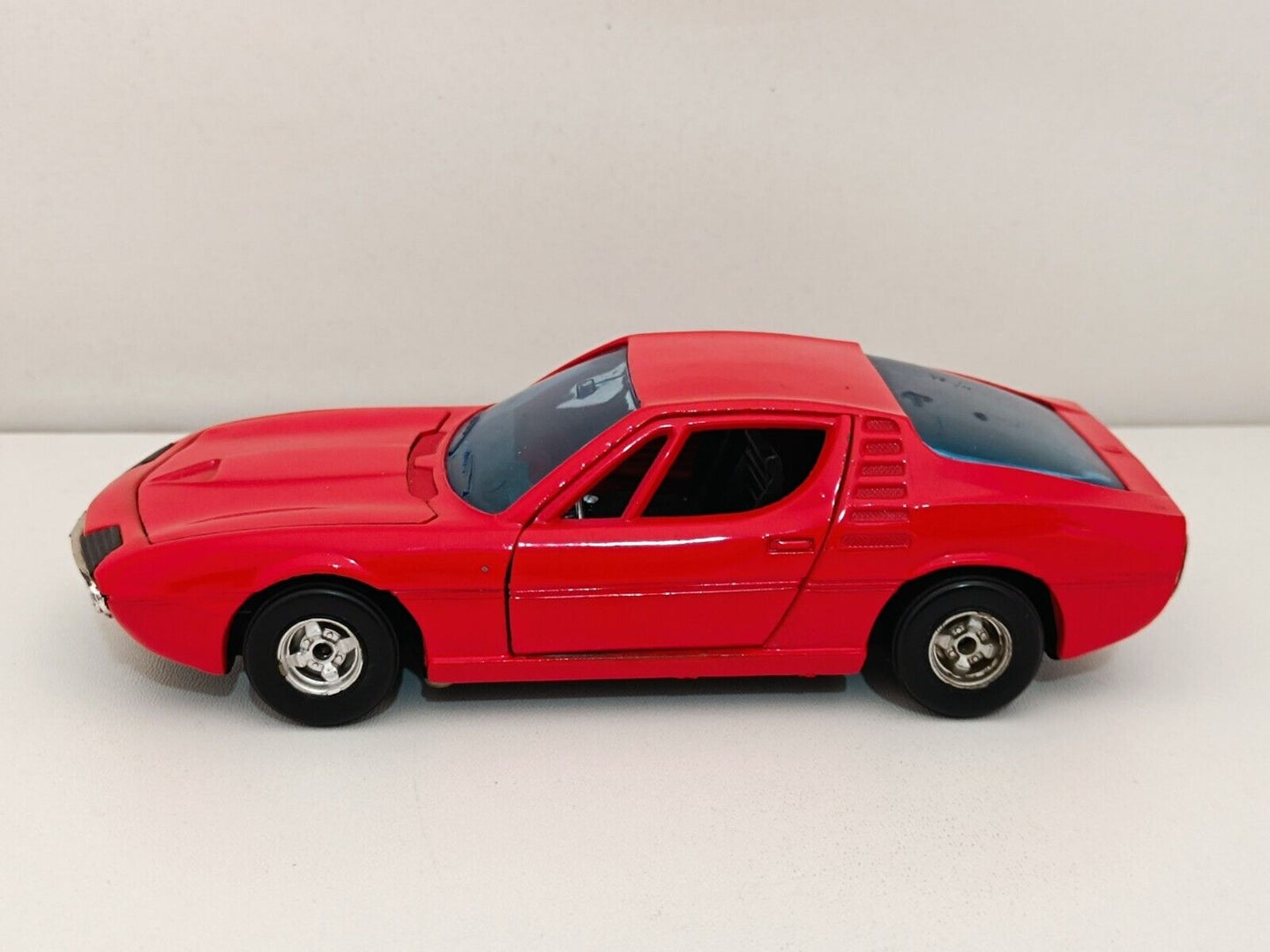Alfa Romeo Montreal - Politoys 1:25 Vintage Rare GM Shop