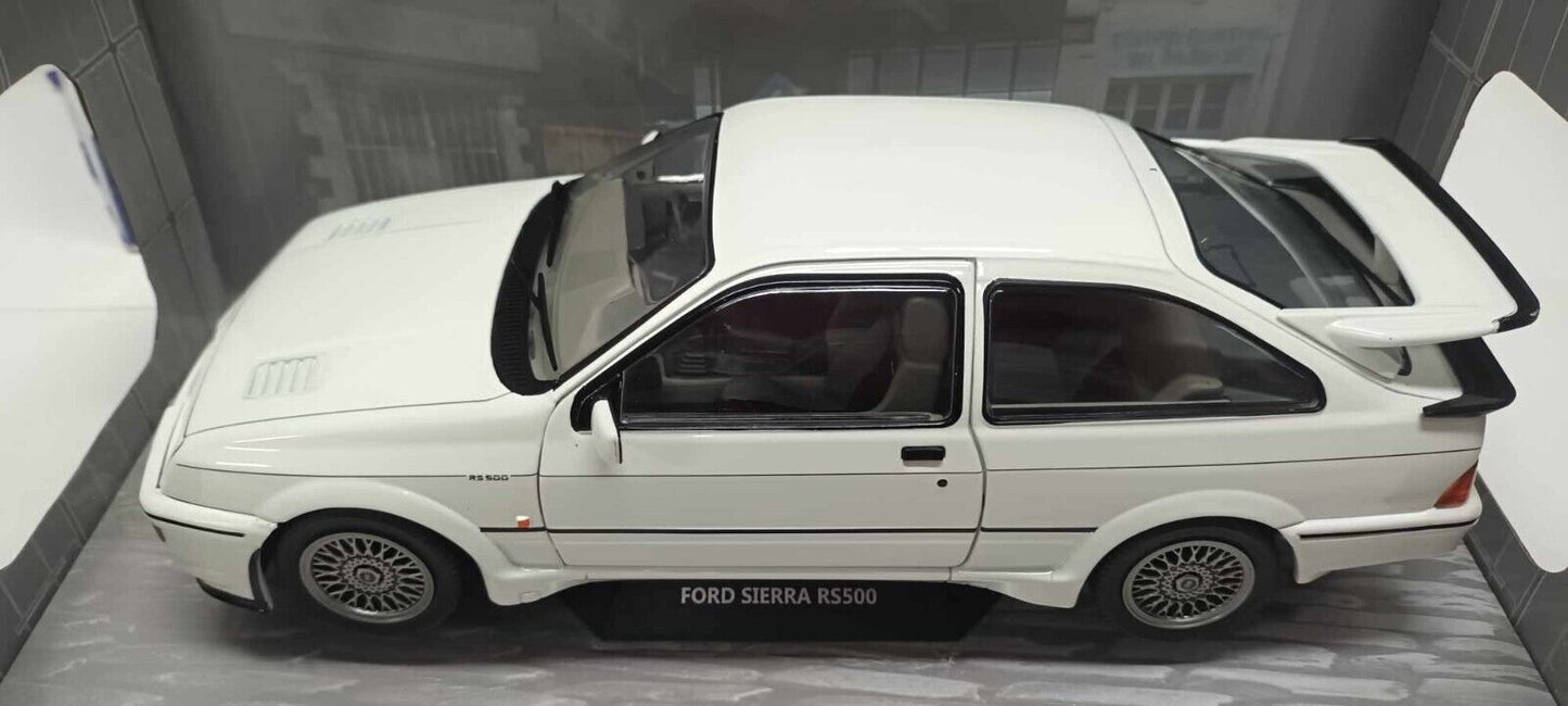 Ford Sierra RS500 1987 Bianco Solido 1:18 S1806104 Usato + Box GM Shop