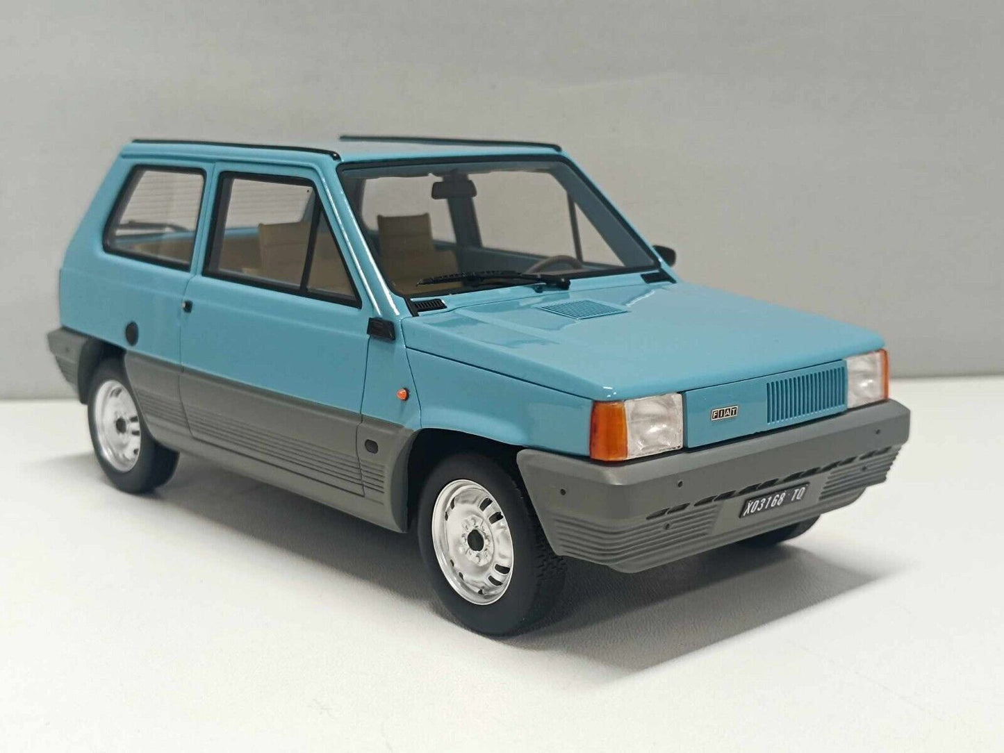 Fiat Panda 45 - 1980 Azzurro Bahia Laudoracing 1:18 Nuovo LM132A2-2
