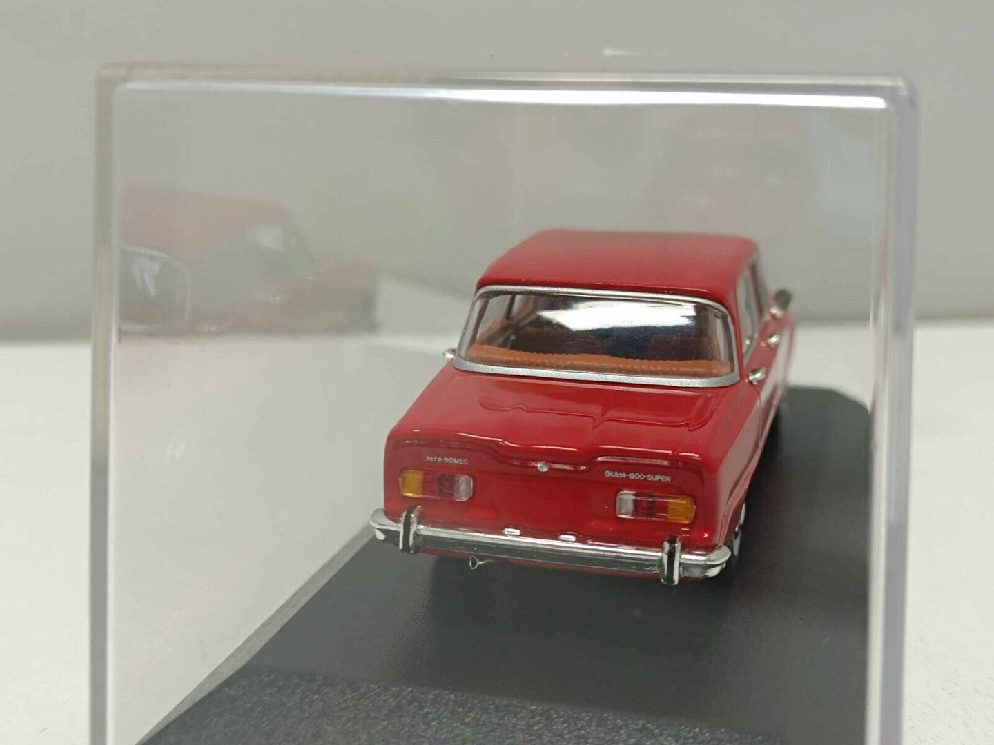 Alfa Romeo Giulia 1970 Rosso Red Minichamps 1:43 Nuovo Limited Edition 3024 Pz
