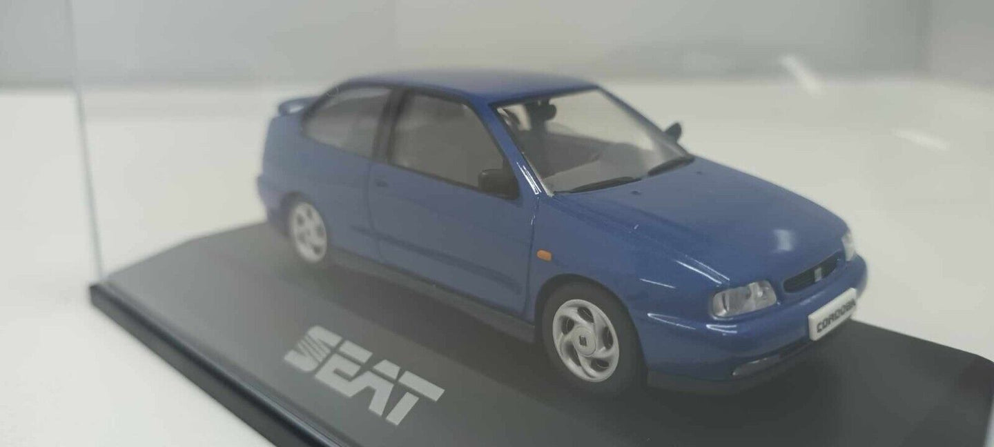 Seat Cordoba SX 1999 Herpa Seat Collection 1:43 Blu Metallizzato Usato + Teca