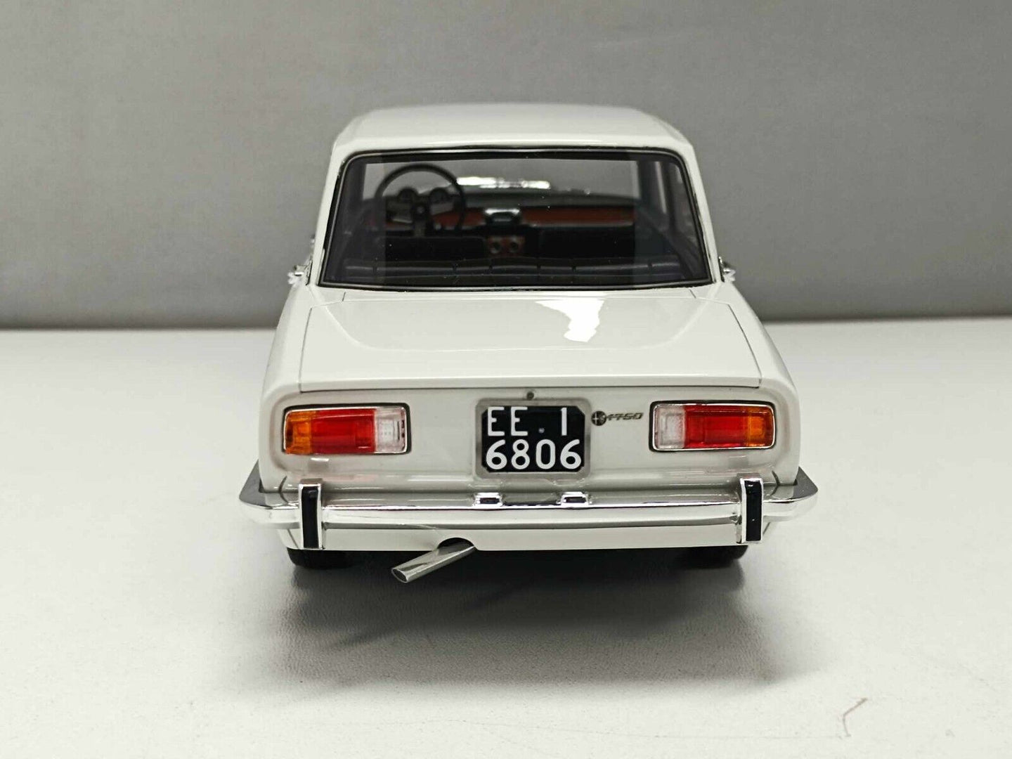 Alfa Romeo 1750 Berlina 1968 White Bianco - Laudoracing 1:18 Nuovo
