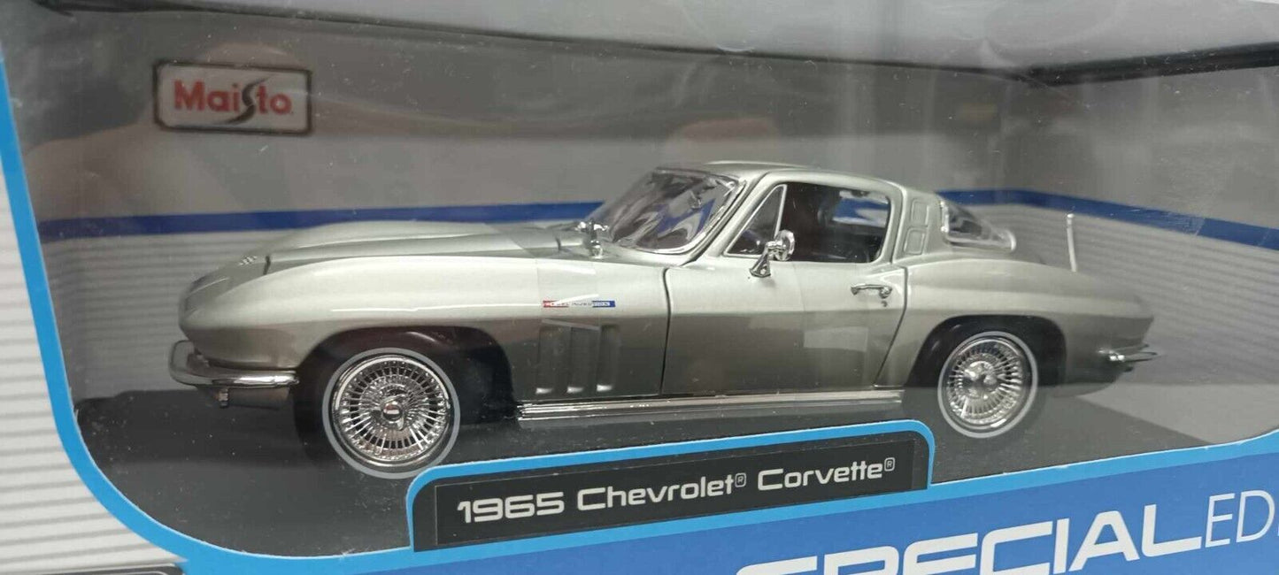 Chevrolet Corvette 1965 Silver Maisto 1:18 Nuovo 1/18