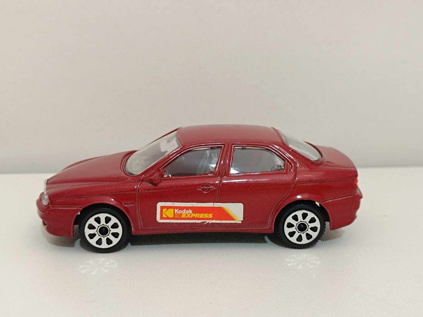 Alfa Romeo 156 Kodak - Burago 1:43 Made in Italy (Promozionale) GM Shop