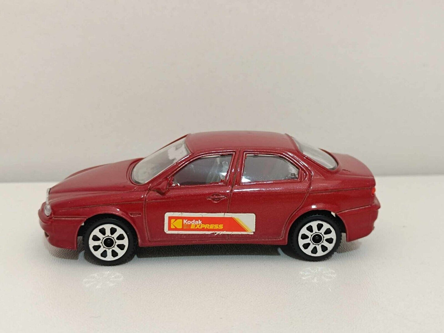 Alfa Romeo 156 Kodak - Burago 1:43 Made in Italy (Promozionale) GM Shop