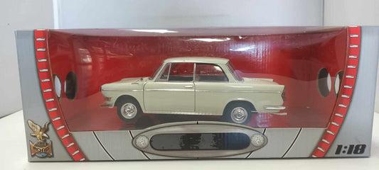 BMW 700 LS Luxus 1962 Signature Models 1:18 White Bianco Usato