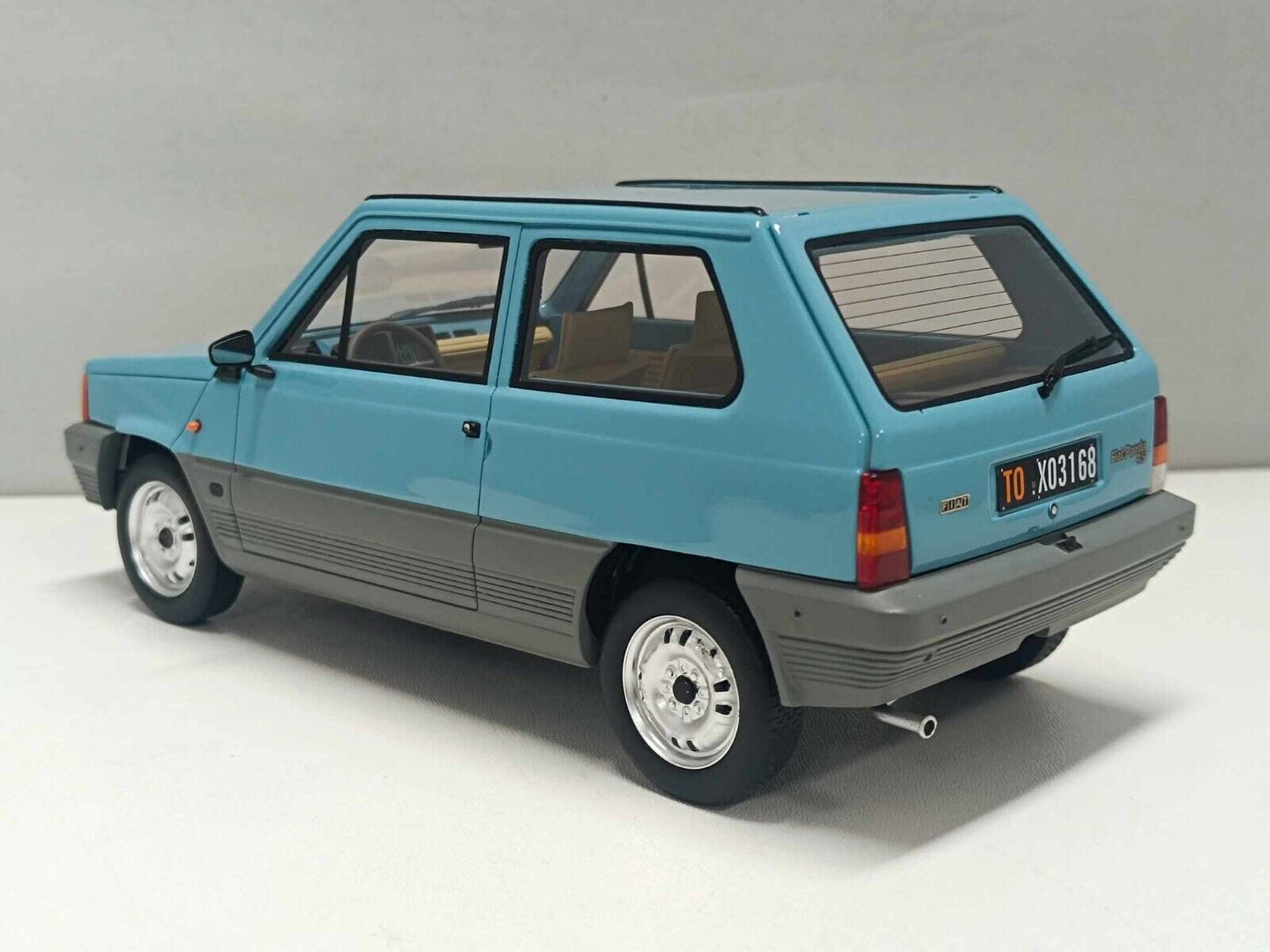 Fiat Panda 45 - 1980 Azzurro Bahia Laudoracing 1:18 Nuovo LM132A2-2