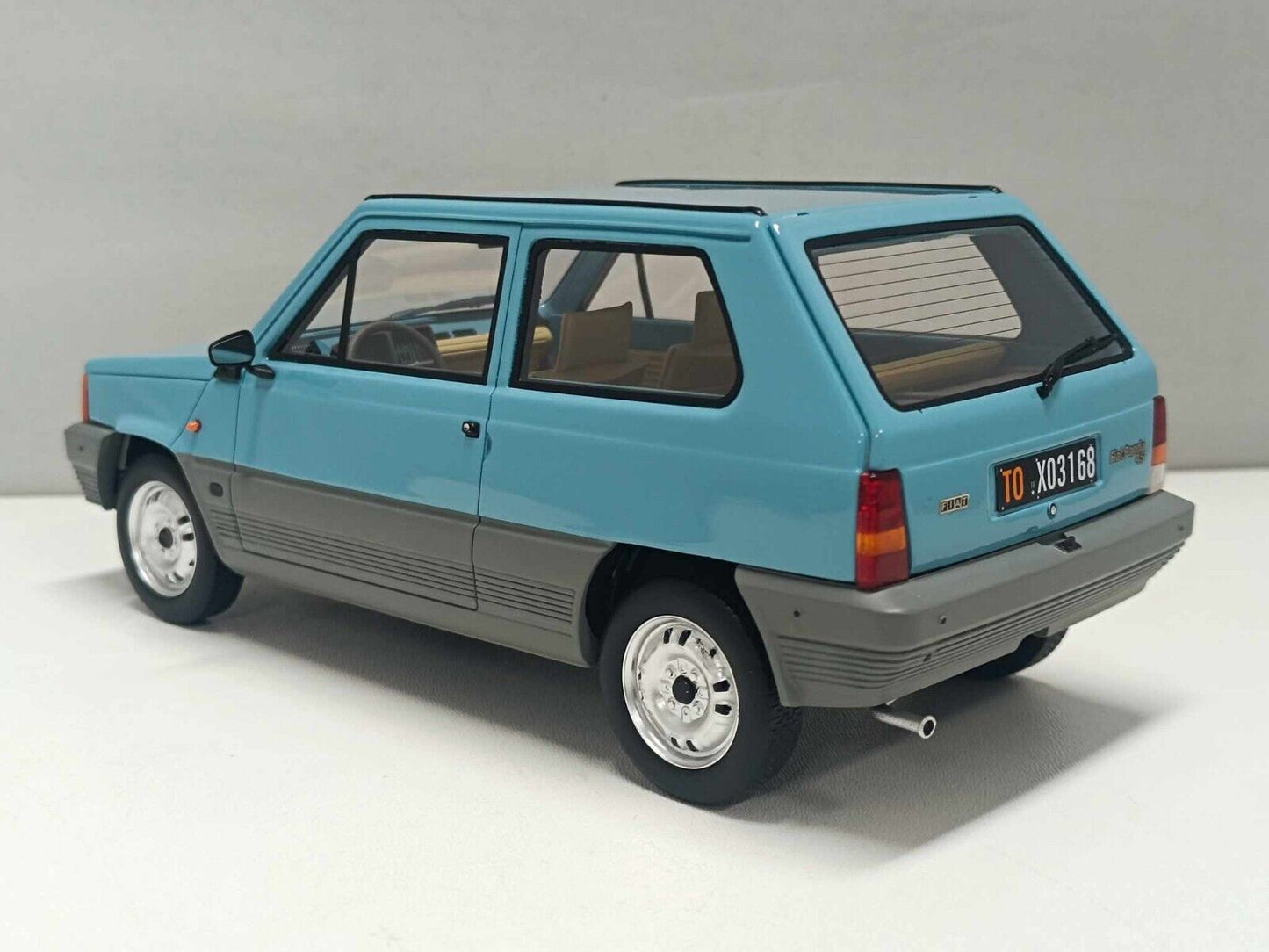 Fiat Panda 45 - 1980 Azzurro Bahia Laudoracing 1:18 Nuovo LM132A2-2