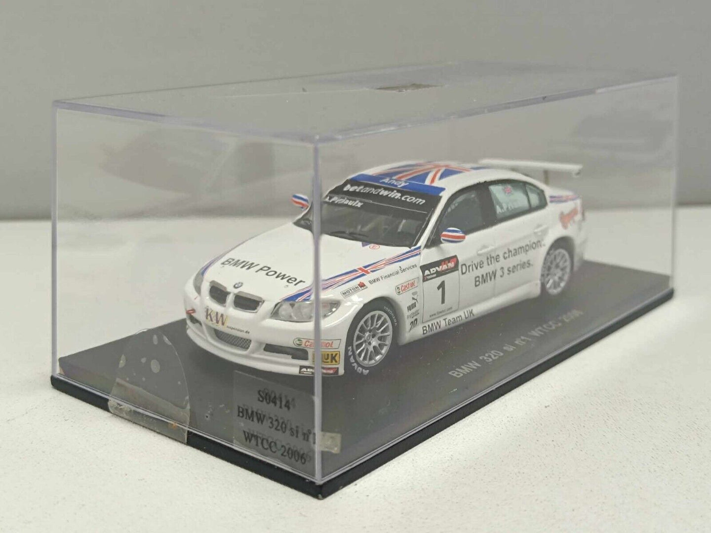 BMW 320 si #1 WTCC 2006 Andy Priaulx - Spark Model 1:43 Usato in box
