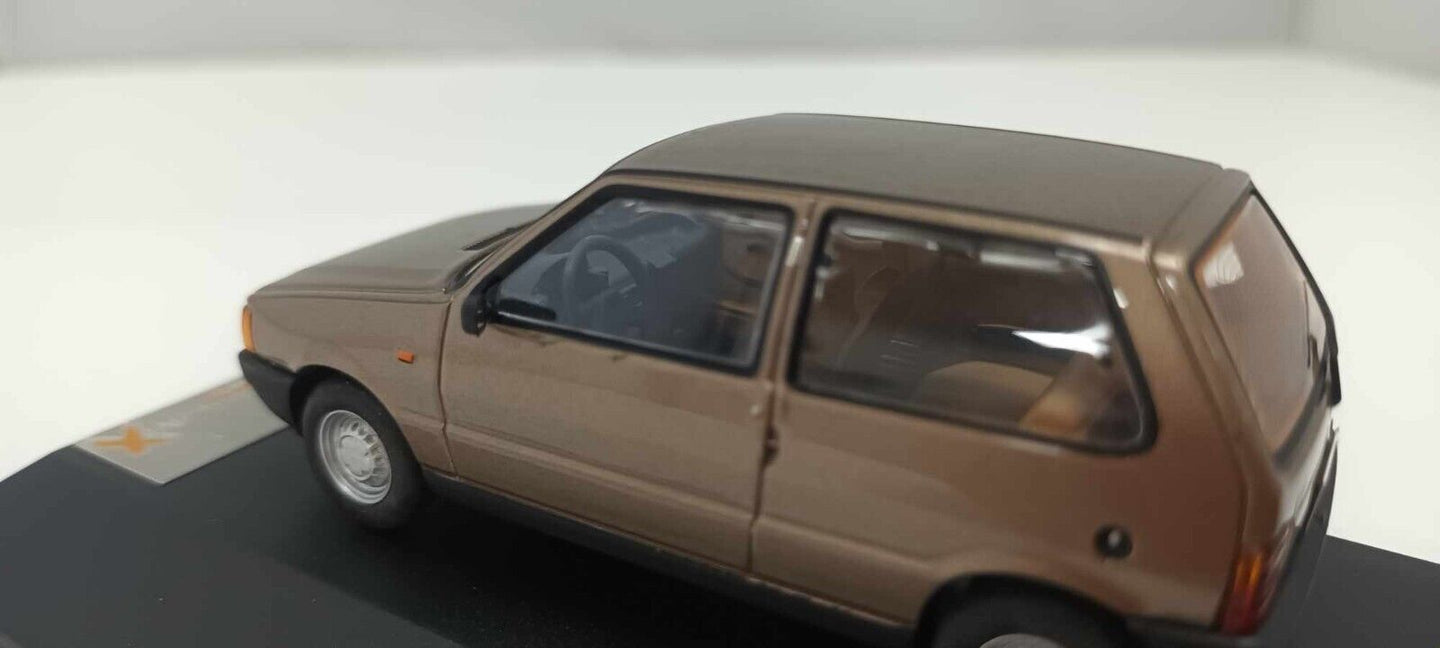 Fiat Uno 1983 Premium X Limited Edition 1:43 Champagne Usato + Teca