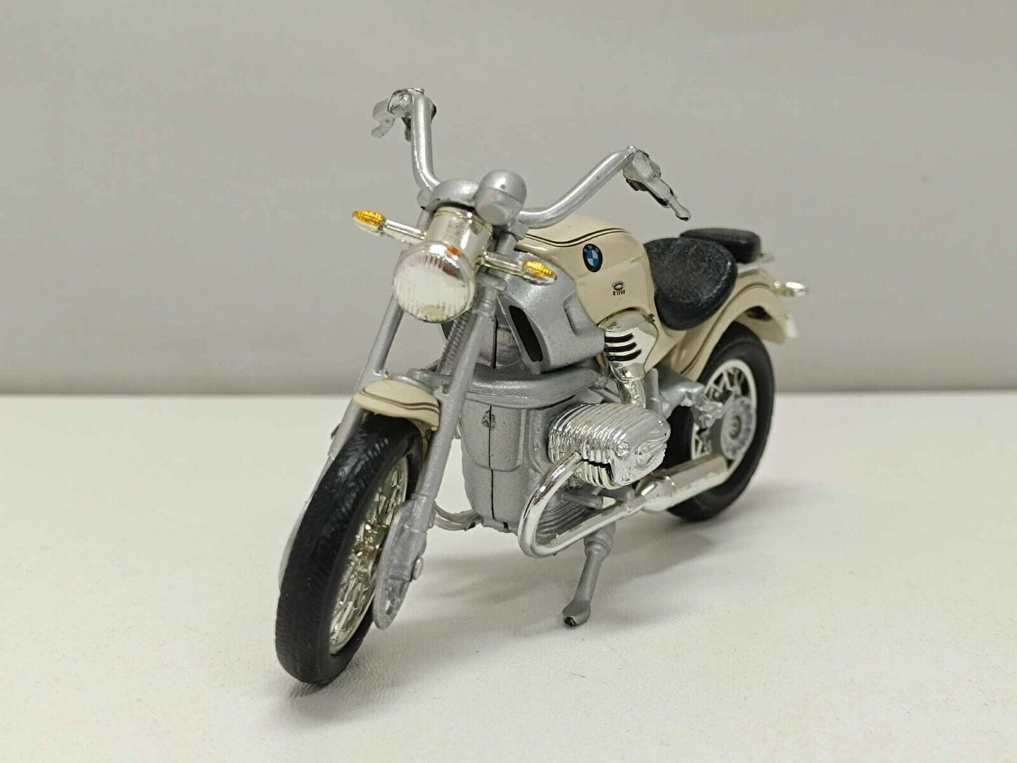 BMW R1200c 1997 - Maisto 1:18 Usato no box