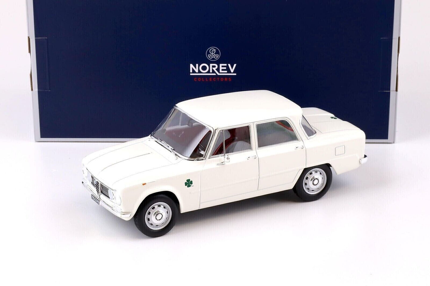 Alfa Romeo Giulia Ti Super 1963 NOREV 1:18 Bianco White Nuovo 1/18