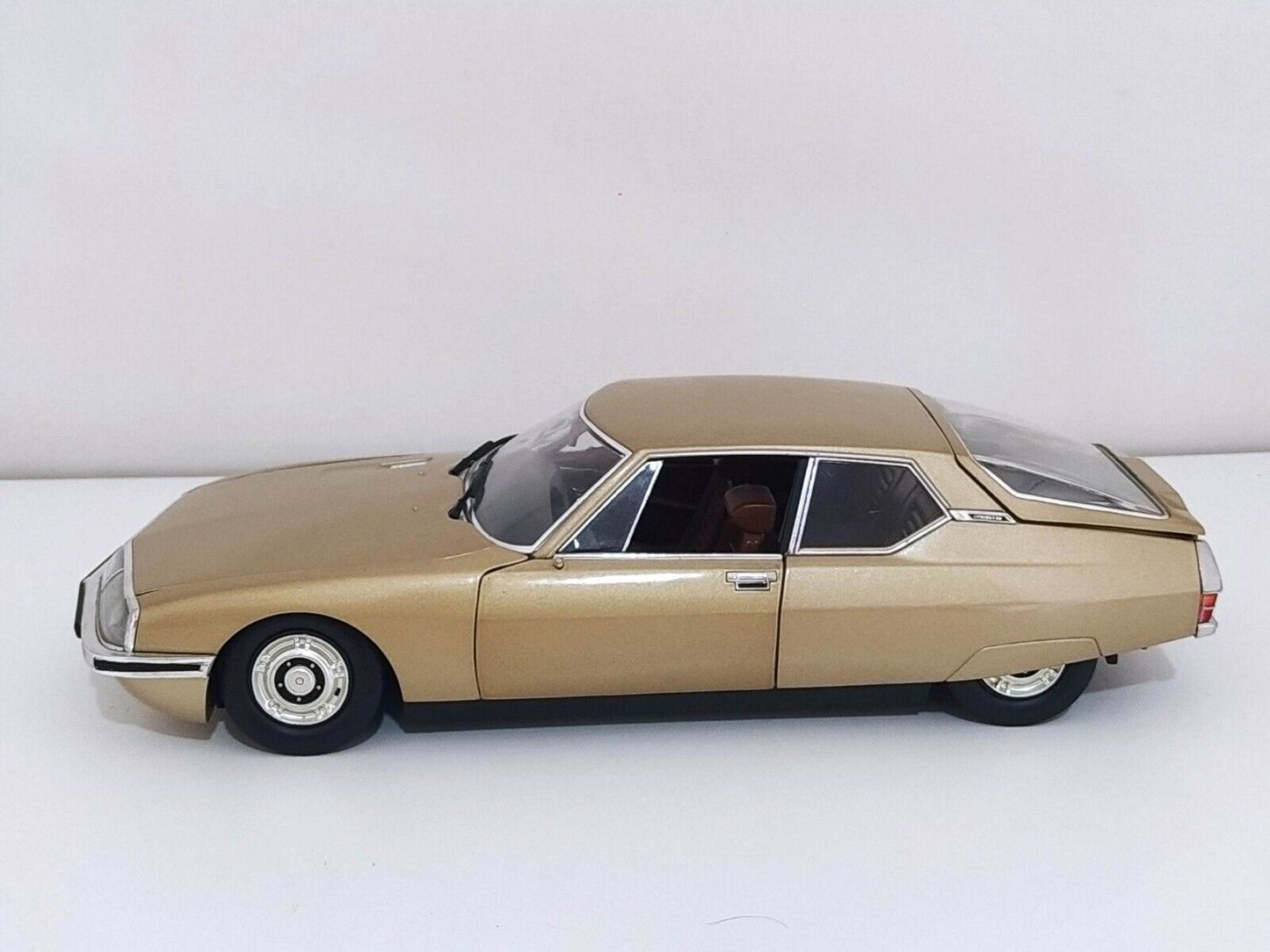Citroen SM Norev 1/18 Gold Usato + Box GM Shop