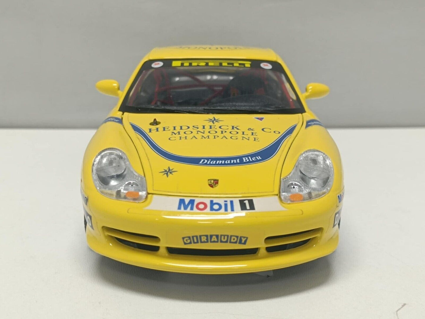 Porsche 911 GT3 CUP #22 - Burago 1:18 Usato + Box Made in Italy 1/18