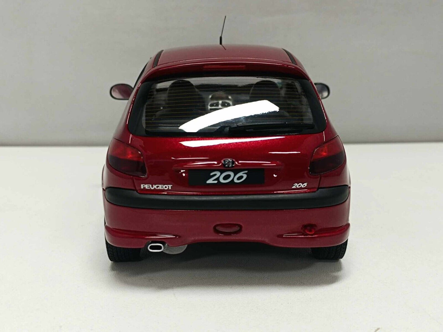 Peugeot 206 S16 Red 2003 - Ottomobile 1:18 Nuovo Limited Edition