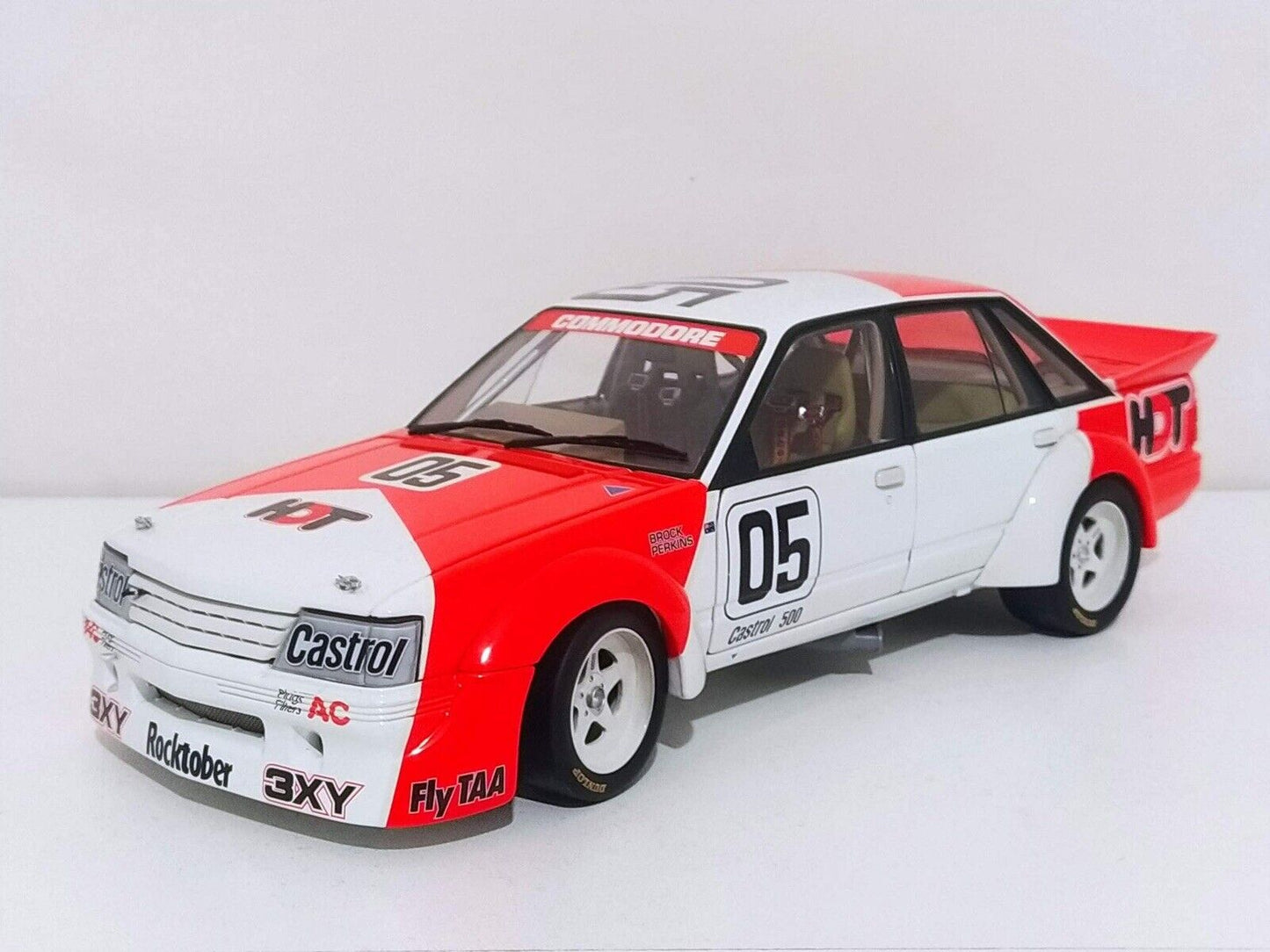 HDT VK commodore Sandown Winner 1984 - Biante 1:18 GM Shop