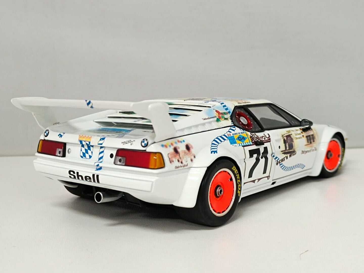 BMW M1 V. Bayern / Oberndorfer / Danner #71 Le Mans 1981 Minichamps 1:18 Usato