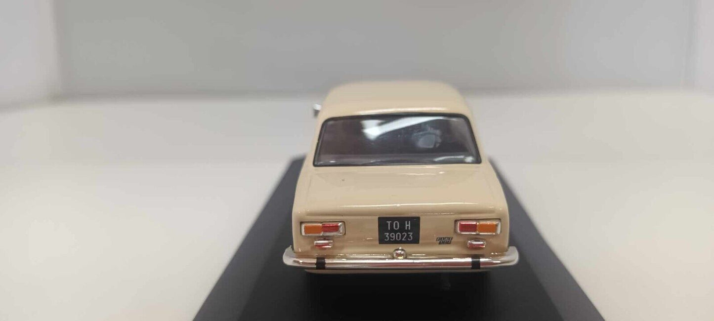 Fiat 124 L Berlina 1968 Beige Edicola 1:43 Usato + Teca Die Cast
