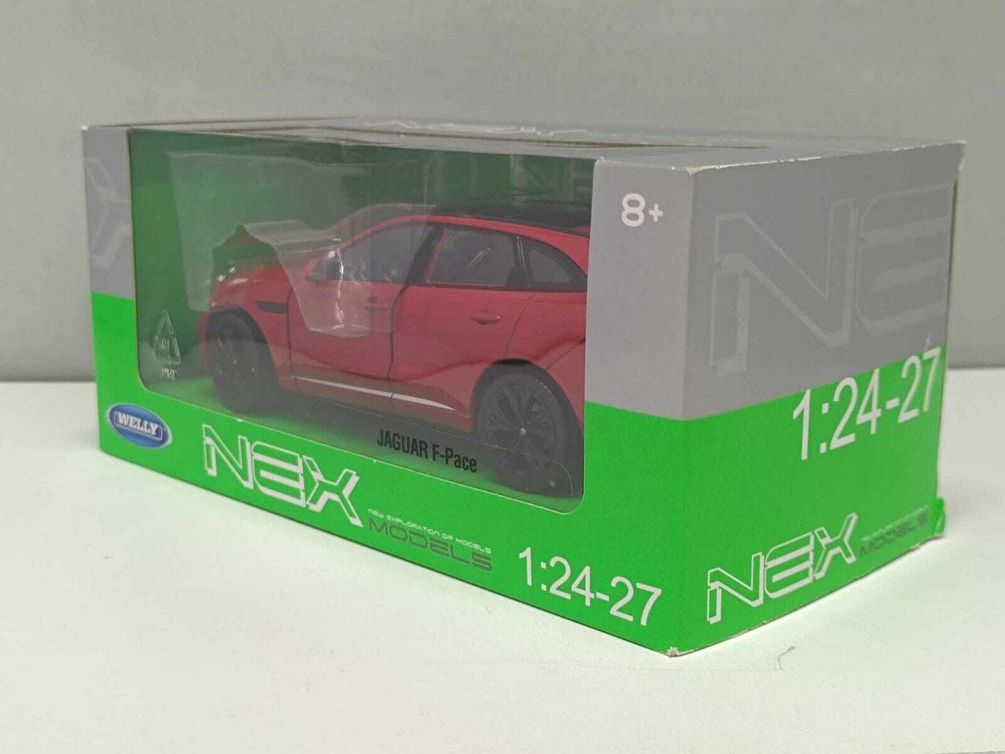 Jaguar F-Pace 2017 - Welly 1:24 Nuovo Red Rosso