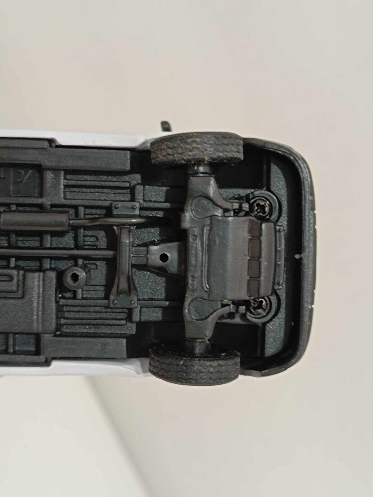 Ford Transit Minibus - Cararama 1:43 GM Shop