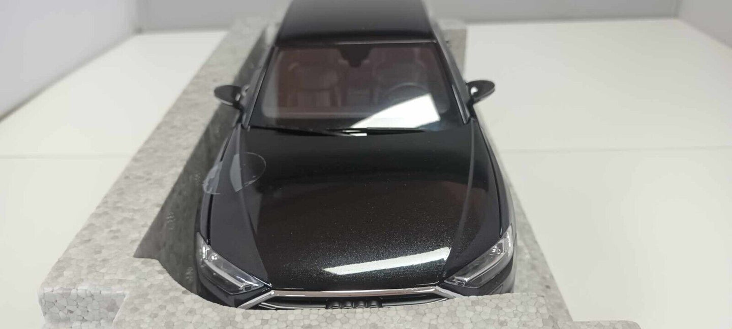 Audi A8 L Mythosschwartz Myth Black Norev 1:18 Audi Collection Usato + Box