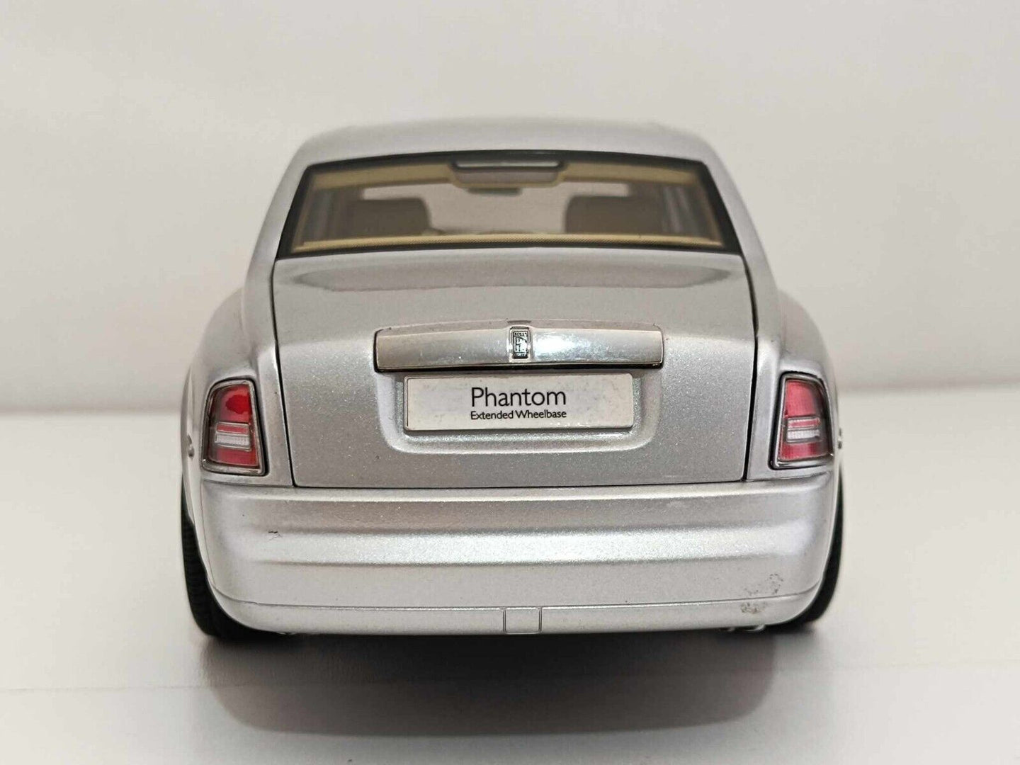 Rolls-Royce Phantom Extended Wheelbase (Very Rare) - Kyosho 1:18 GM Shop