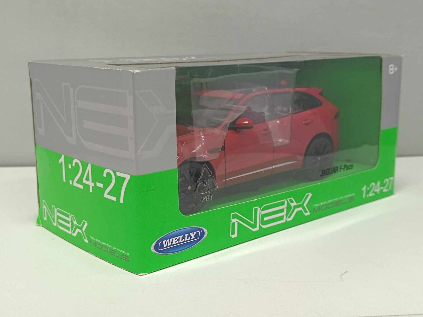 Jaguar F-Pace 2017 - Welly 1:24 Nuovo Red Rosso