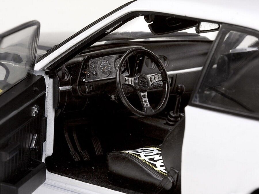 Opel Ascona 400 Street Car 1/18 Sun Star European Collectibles No. 5399