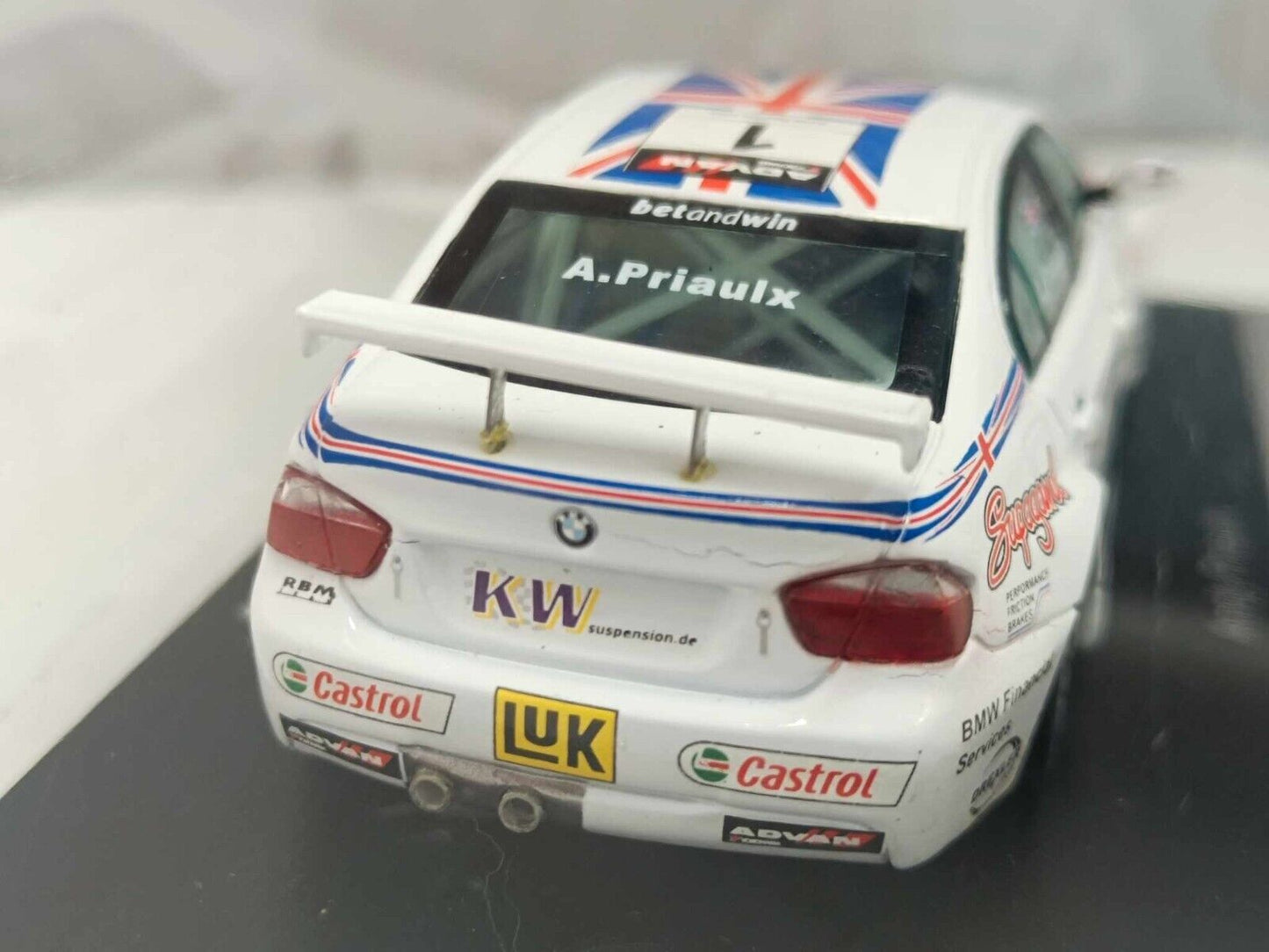 BMW 320 si #1 WTCC 2006 Andy Priaulx - Spark Model 1:43 Usato in box