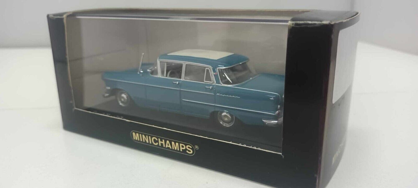 Opel Kapitan Bavariablau 1959 Blu Minichamps 1:43 Usato Limited Edition 3600 pcs