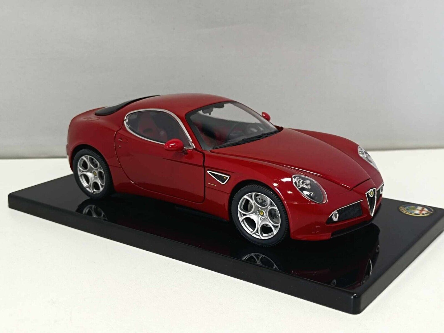 Alfa Romeo 8c Competizione Coupé 2008 Edicola Centenario 1:24 Usato + Teca