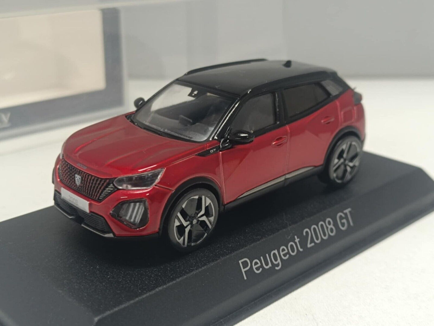 Peugeot 2008 GT 2024 Elixir Red Rosso Metallizzato Norev 1:43 Nuovo 1/43