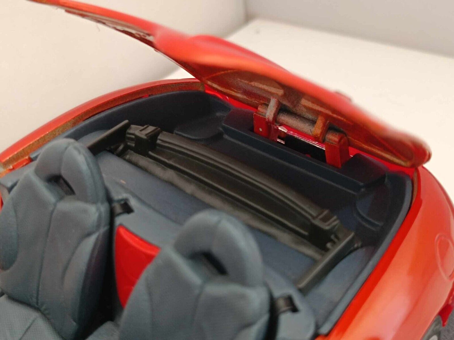 Dodge Concept Vehicle - Maisto 1:18 GM Shop